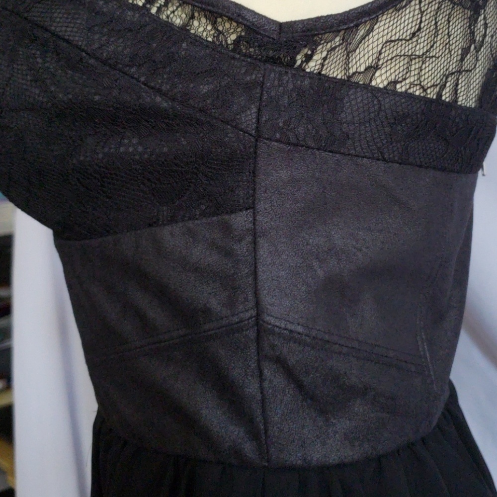NEW GUESS BLACK DRESS - Picture 7 of 8